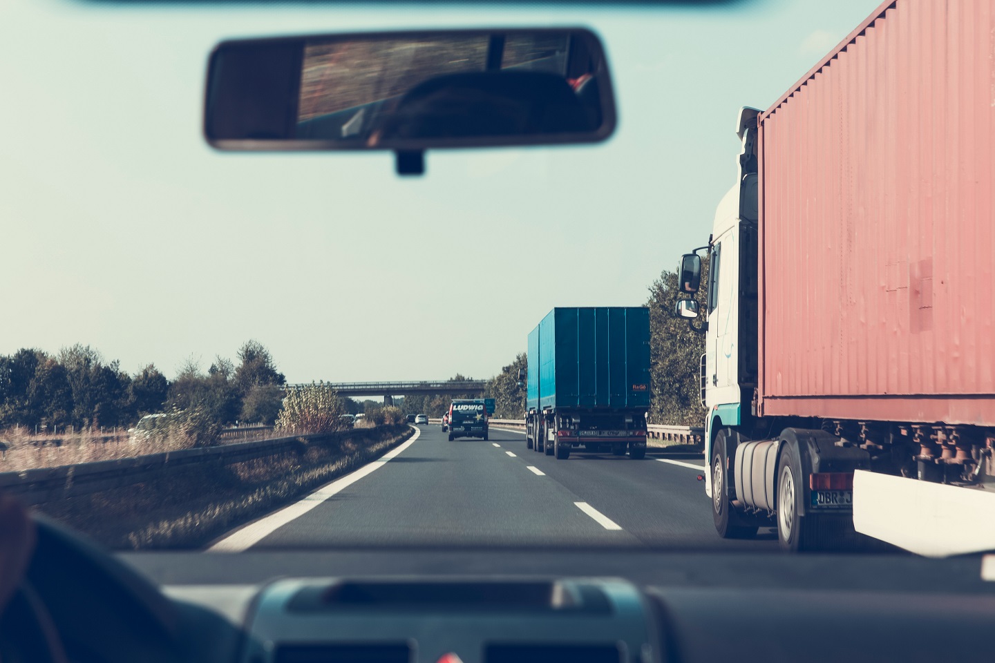 ohio hit by a truck lawyer ohio hit by a truck lawyer